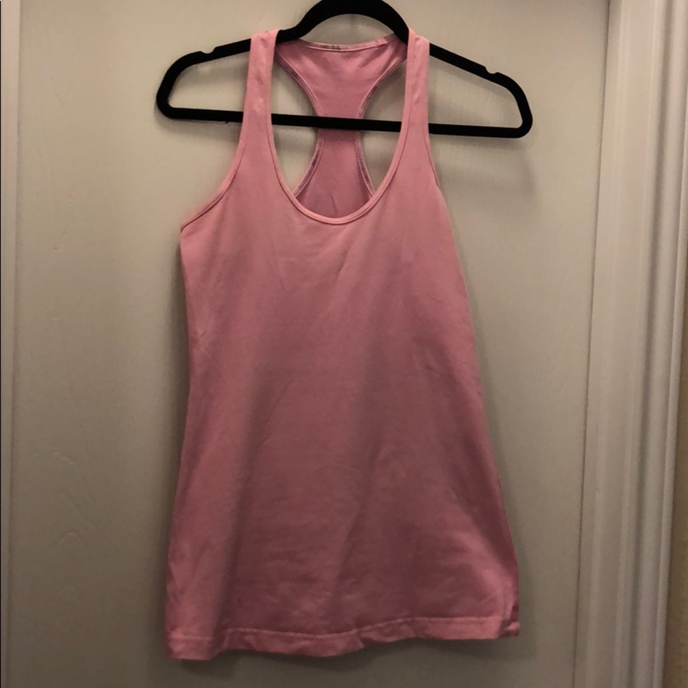Lululemon workout top